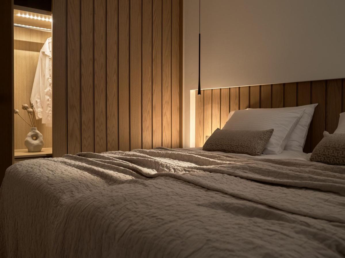 Anthis Luxury - A Haven Of Serene Modern Elegance, By Zantewize *