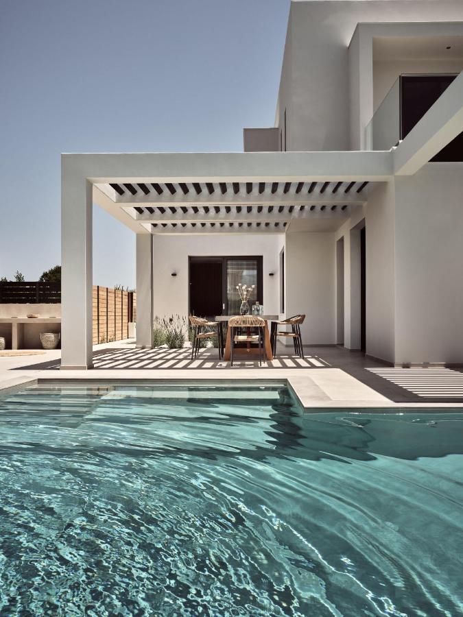 Anthis Luxury - A Haven Of Serene Modern Elegance, By Zantewize Villa