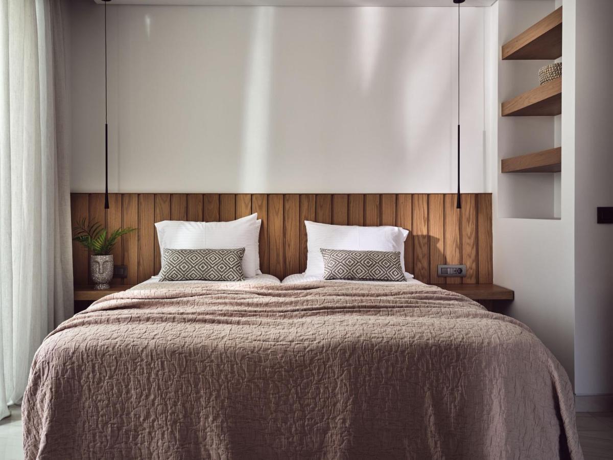 Anthis Luxury - A Haven Of Serene Modern Elegance, By Zantewize Vilă *